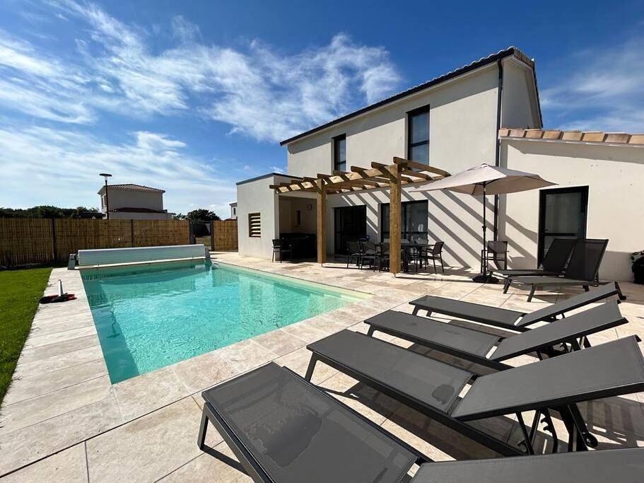La Forêt d'Armotte villa 14 By Avecoeur in Saint-Augustin, Côte de Beauté