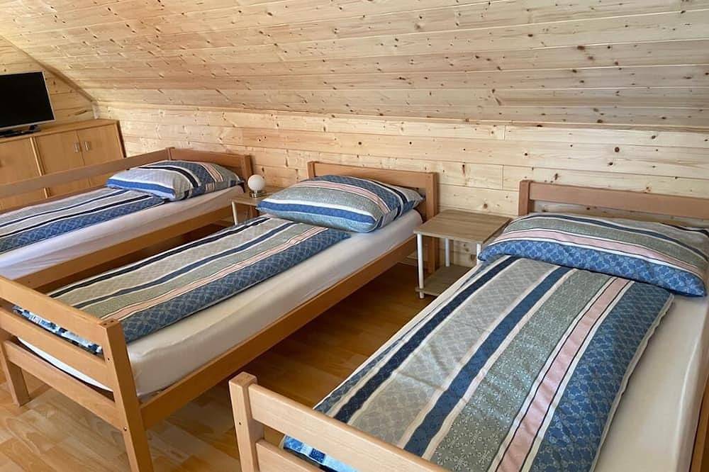Ganze Wohnung, Gemütliches Appartment (36 qm) für bis zu 4 Personen mit kostenfreiem Wlan in Bad Schönau, Wiener Alpen