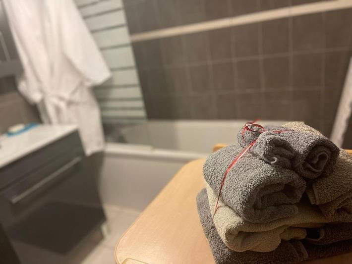 Maison d’hôte pour 2 personnes, avec vue ainsi que piscine et jardin, animaux acceptés à Marseillan - 4