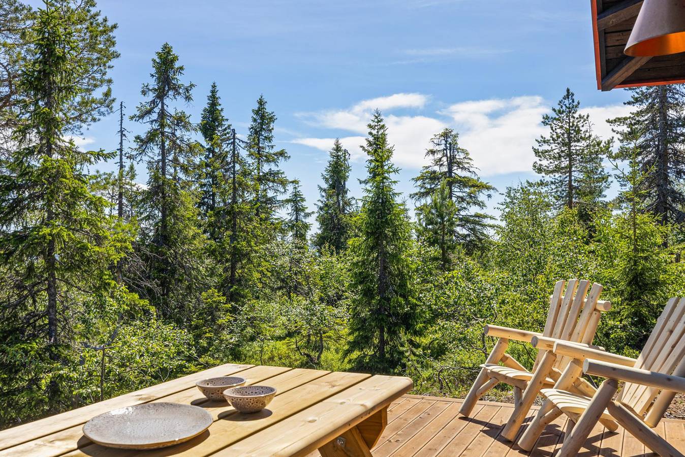 Ferienhaus für 6 Personen mit Terrasse in Løten