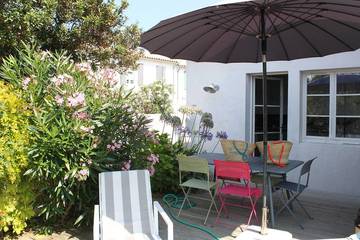Gîte pour 4 personnes, avec terrasse et jardin dans Le Gillieux