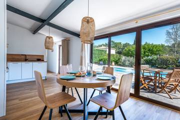 Villa pour 4 Personnes dans Suze-la-Rousse, Région de nyons, Photo 1