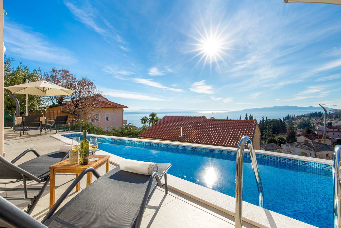 Villa Magic Hill mit Pool in Icici, Opatija Riviera