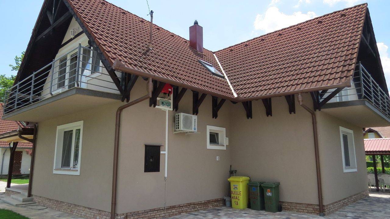 Ganze Ferienwohnung, Ferienwohnung für 2 Personen (30 m²) in Balatonlelle in Balatonlelle, Plattensee Südufer