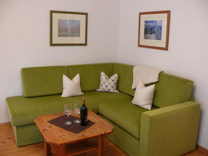 Ganze Ferienwohnung, Fewo 1, 1 Schlafraum, Bad/Wc, Bergblick in Garmisch-Partenkirchen, Bayerische Alpen
