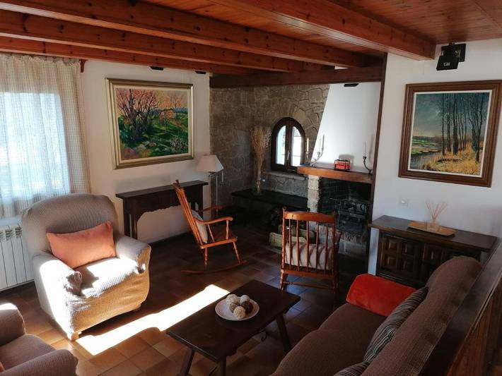 Casa rural para 7 personas, con Terraza y Jardín además de Piscina y Vistas en Osona - 2