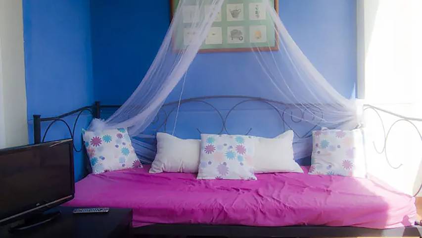 Apartamento entero, Apartamento 'Precioso Playa Oliva' con piscina privada, Wi-Fi y aire acondicionado in Oliva, Costa Blanca