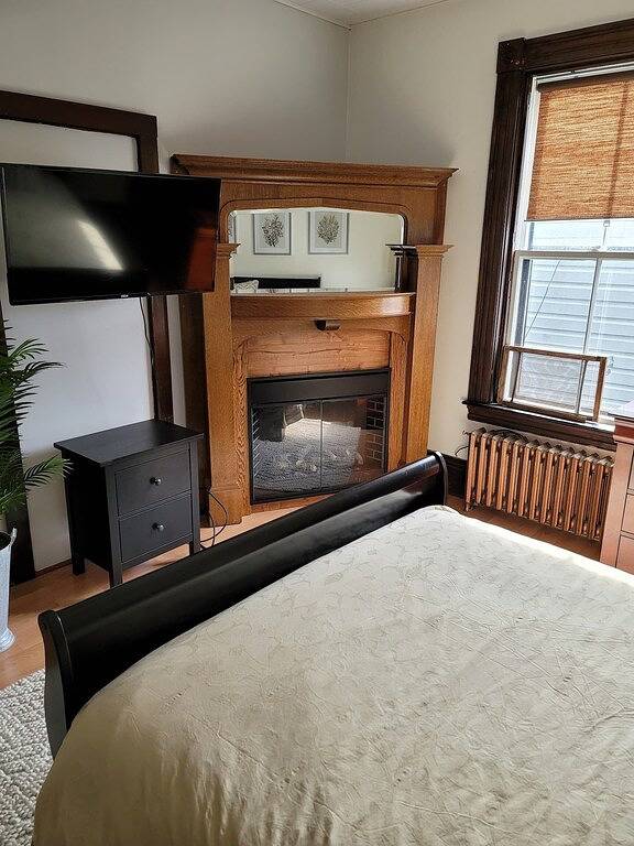 Ganze Wohnung, Two bedrms, living+dining, Kedgi Lodge nature themed suite in Region of Queens Municipality, Queens County