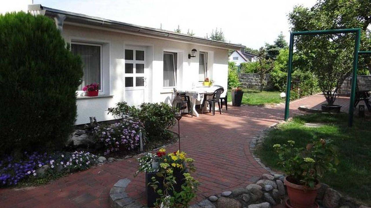 Ferienhaus für 2 Personen (25 m²) in Dierkow-West in Dierkow, Rostock