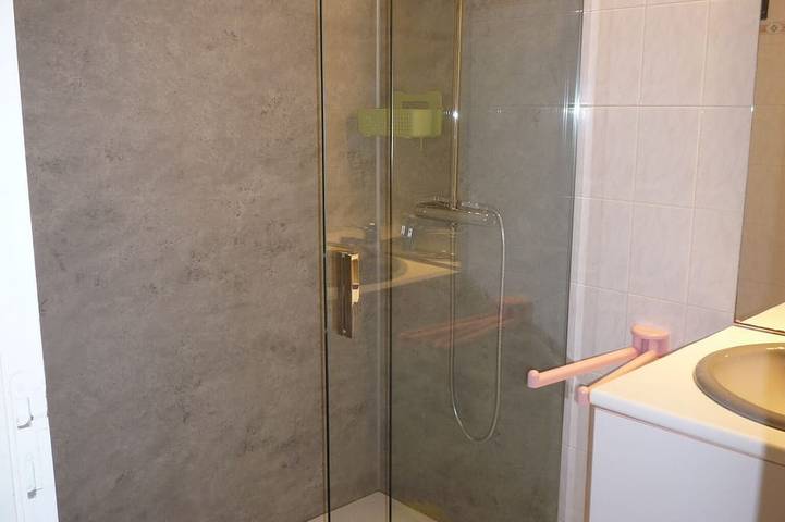 Location de vacances pour 4 personnes, avec jardin et terrasse dans Saint-Guénolé - 4