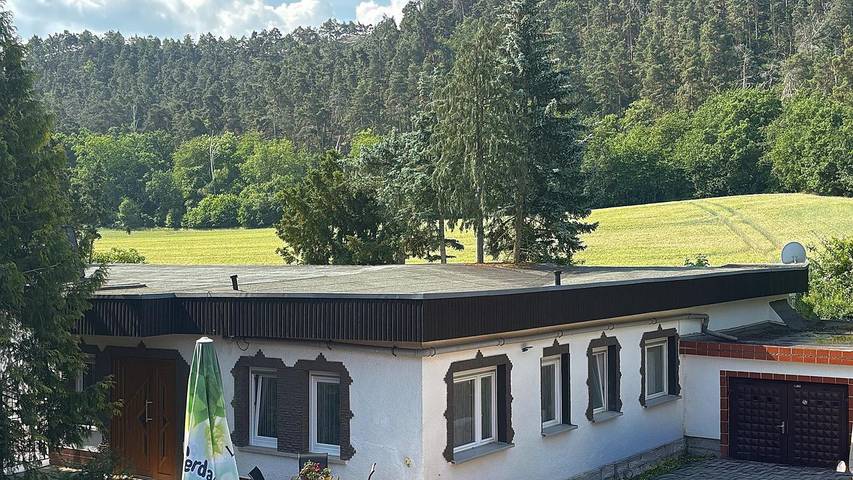 Ferienhaus für 7 Personen, mit Terrasse und Garten in Blankenburg
