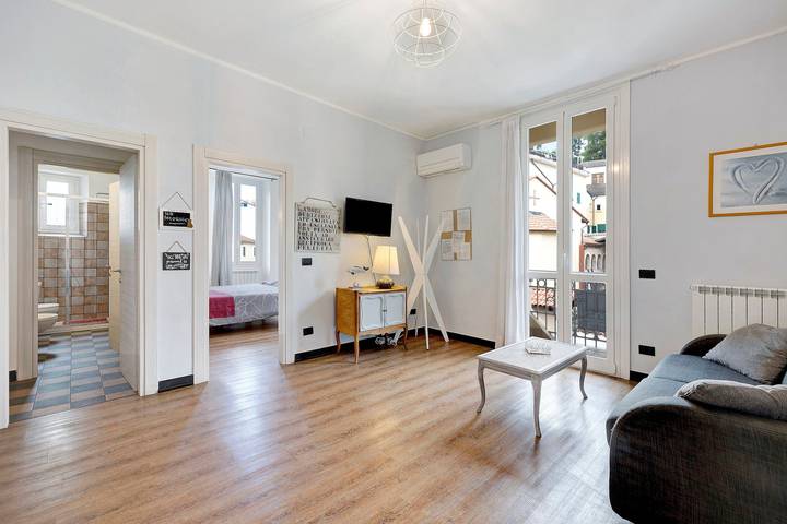 Ferielejlighed for 5 personer, med Balkon i Liguria