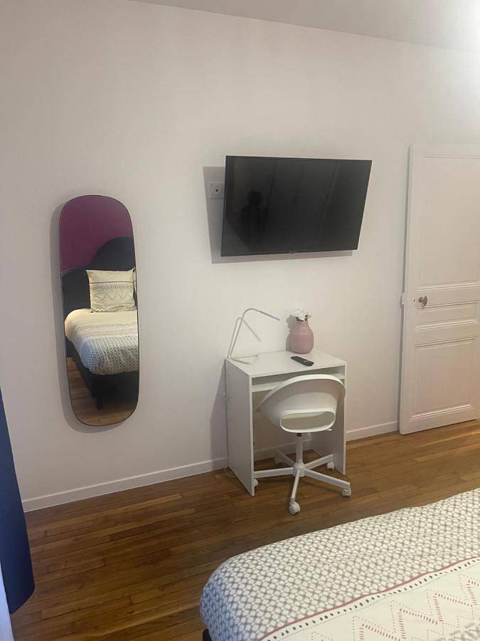 Appartement entier, Two-Bedroom Apartment in Juvisy-sur-Orge, Essonne