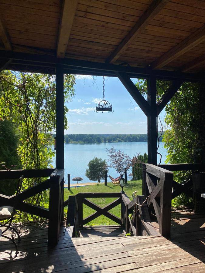 Dom gościnny dla 2 osób, z Balkon i Taras oraz Ogród i Basen na Mazury