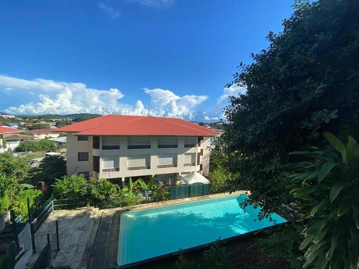 Gîte pour 2 personnes, avec piscine et balcon dans Plage de Montabo - 4