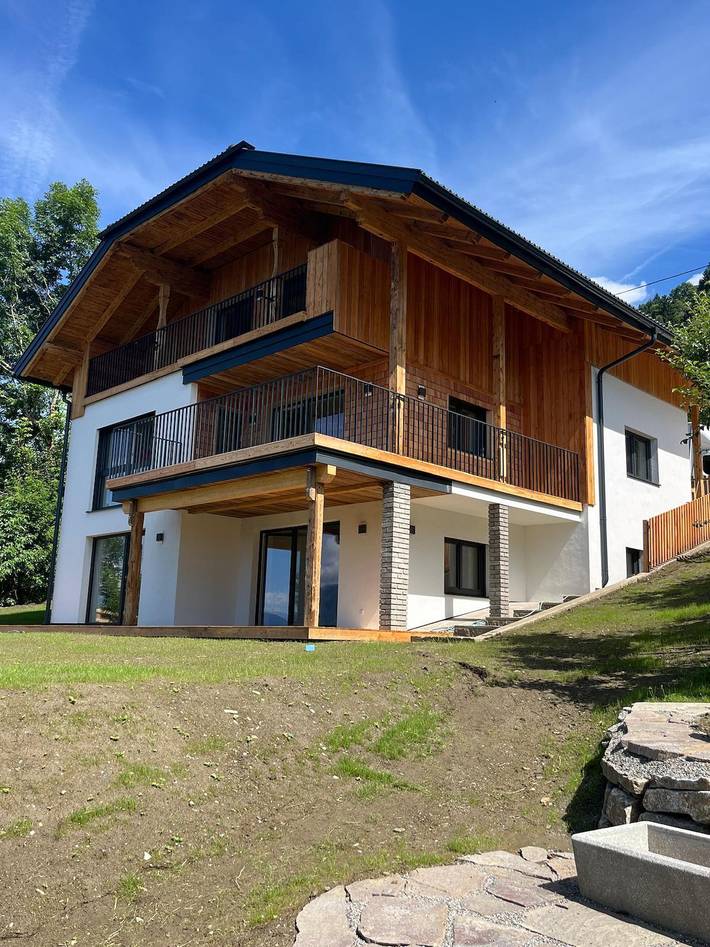 Chalet für 10 Personen, mit Seeblick und Balkon sowie Garten am Millstätter See - 2