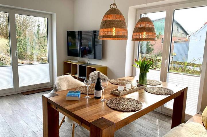 Ferienhaus für 4 Personen, mit Garten und Terrasse in Tating