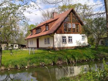 Ferienhaus für 6 Personen, mit Terrasse und Garten sowie Ausblick in Burg (Spreewald)