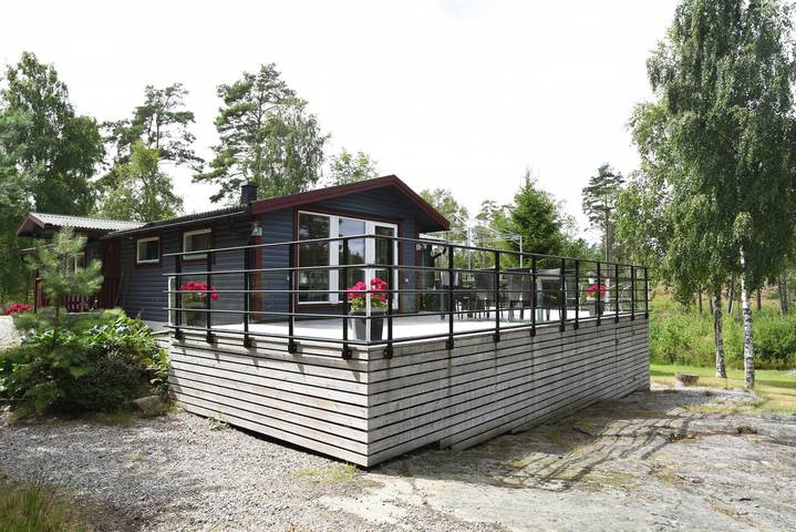 Ferienhaus für 7 Personen, mit Garten und Seeblick sowie Terrasse in Dalsland - 2