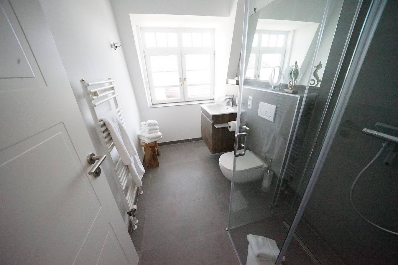 Ganze Ferienwohnung, Wohnung mit Sonnenbalkon und Strandnähe in Wenningstedt, Sylt