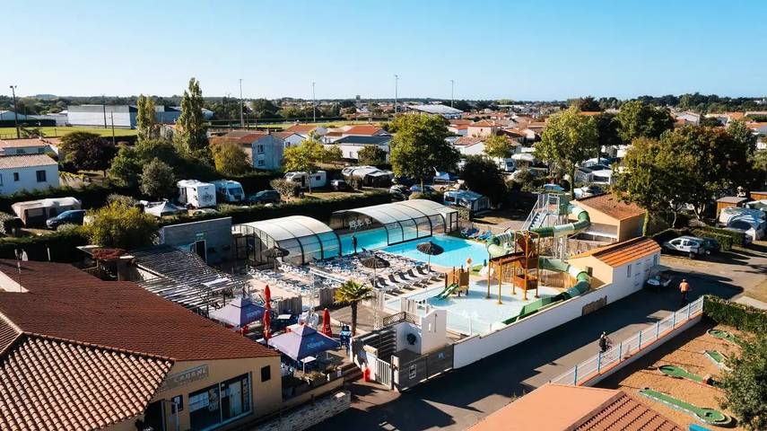 Camping pour 6 personnes, avec piscine et terrasse à Bretignolles-sur-Mer - 3