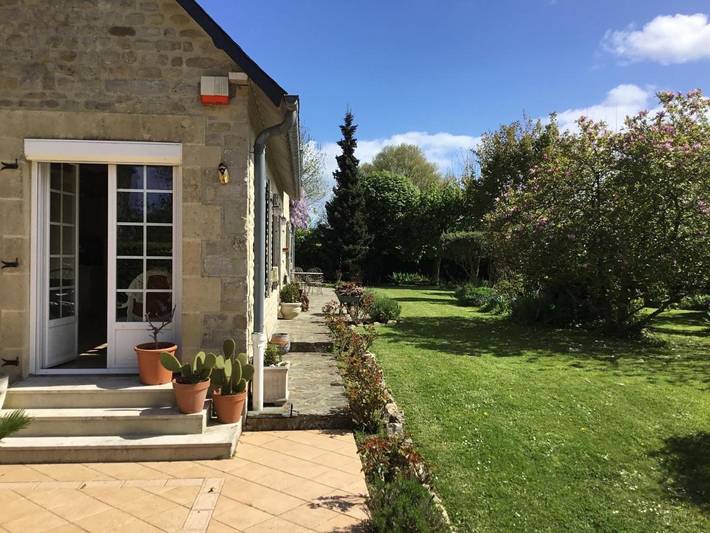 Chambre d’hôte pour 2 personnes, avec Terrasse et Jardin à Aignerville