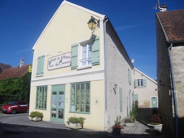 Hôtel pour 3 personnes, avec terrasse, animaux acceptés à Baulne-en-Brie