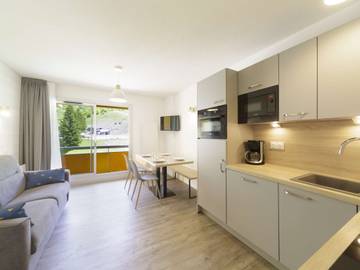 Gîte pour 4 personnes, avec balcon dans Gourette