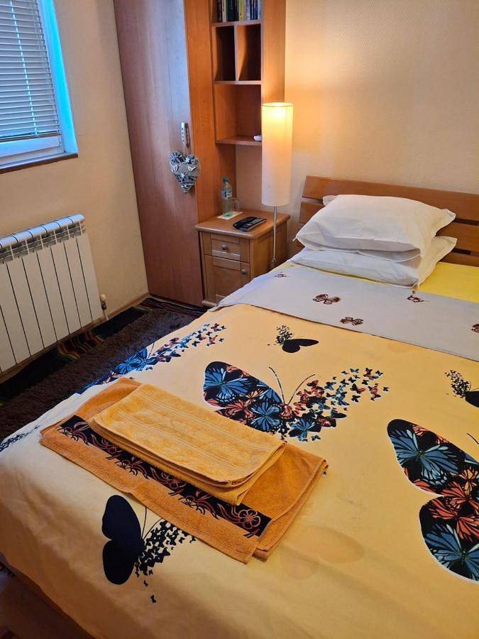 Ganze Ferienwohnung, Double Room with Mountain View in Sofia, Bulgarien