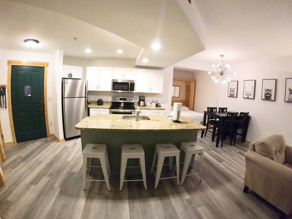 Ganze Wohnung, 5 Star, 1 Bed + Den & 2 Baths in Center Village Copper Mountain in Copper Mountain, Summit County