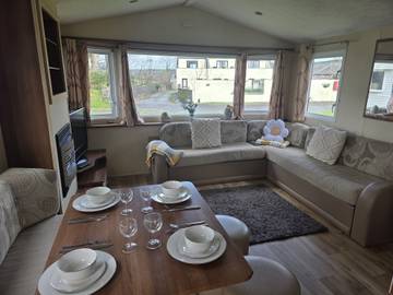 Caravan for 6 People in Pembrokeshire, South-Wales, Photo 1