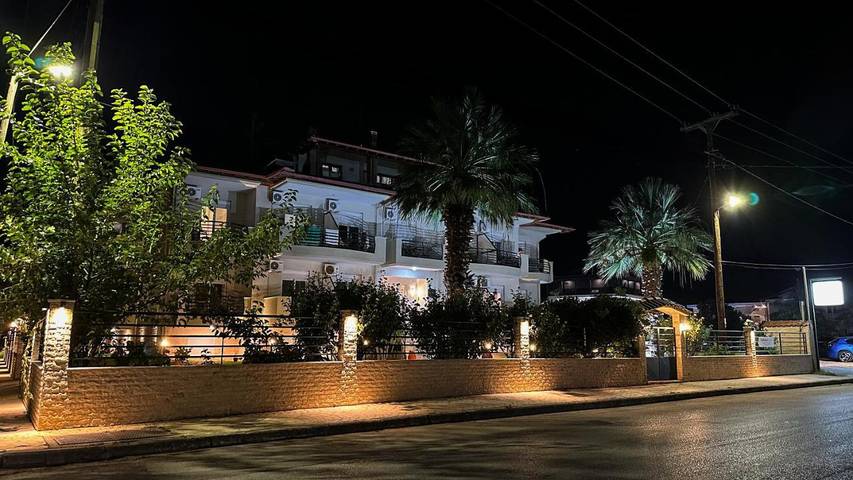 Apartmenthotel für 2 Personen, mit Ausblick und Balkon sowie Garten - 1