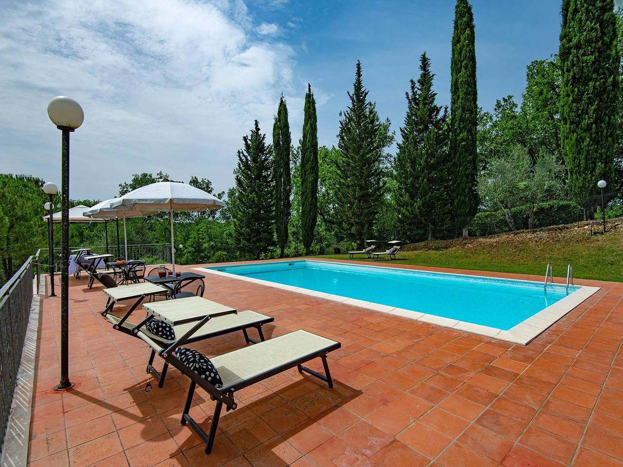 Sonnenverwöhntes Ferienhaus in Gaiole in Chianti, Chianti