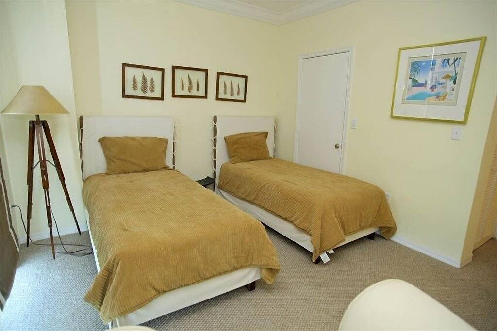 Loft for 6 Guests in South Beach, Miami Beach