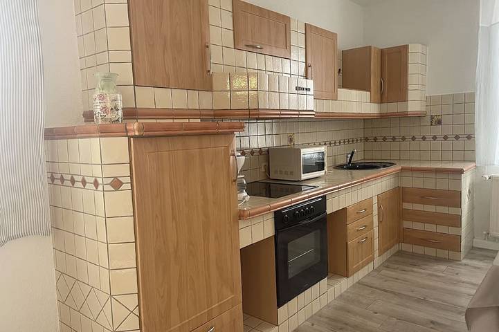 Ganze Wohnung, Ferienwohnung, Landhausküche, direkt am Park "Fuchsgrund" in Hohenstein-Ernstthal, Chemnitz und Umgebung