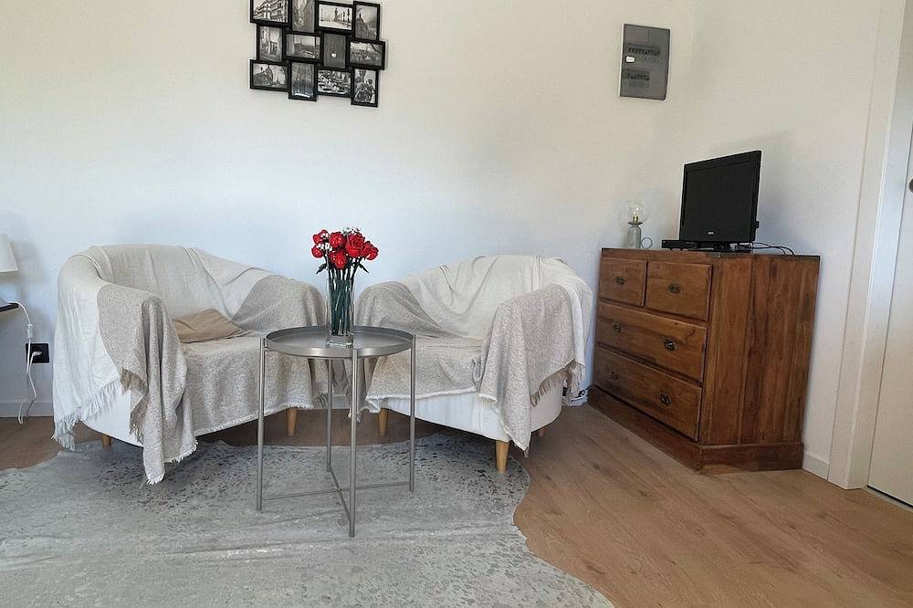 Appartement entier, La villa Acéa : Appartement bucolique dans le Var, idéalement situé. in Saint-Zacharie, Côte méditerranéenne (France)