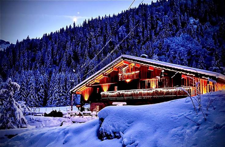 Gîte pour 4 personnes, avec balcon et vue ainsi que jardin et piscine à Mont-Saxonnex - 2