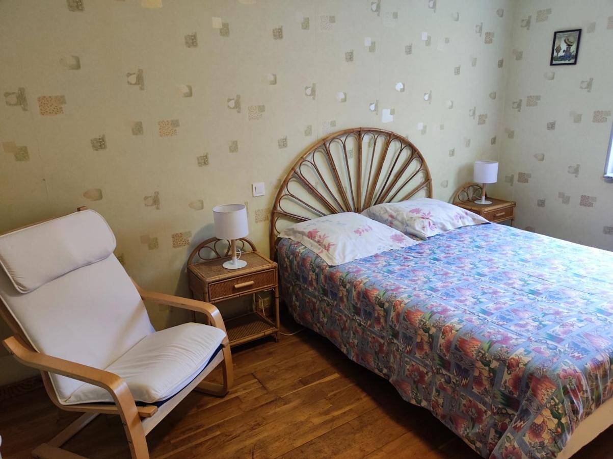 Appartement entier, Résidence L'Alexandra 2 étoiles in Bourbonne-les-Bains, Haute-Marne