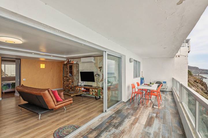 Appartement entier, Appartement de vacances 'Ciel et Mer' avec vue mer, Wi-Fi et climatisation in Playa de los Roques, Los Realejos