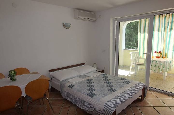 Bungalow für 2 Personen, mit Garten auf Krk - 3