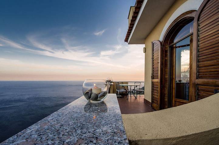 Villa für 5 Personen, mit Balkon und Garten - 1