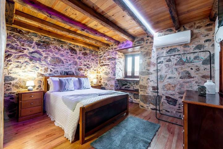 Location de vacances pour 8 personnes, avec jardin et terrasse, animaux acceptés à Figueiró dos Vinhos - 3