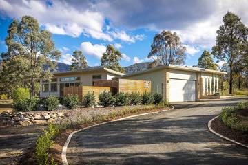 Holiday Home for 8 People in Pokolbin, Hunter Valley, Photo 4