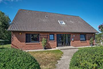 Ferienhaus für 8 Personen, mit Garten, mit Haustier in Nordstrand