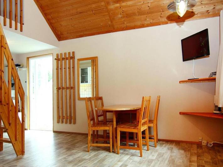 Ferienhaus für 4 Personen, mit Terrasse und Pool sowie Sauna in Markgrafenheide - 4