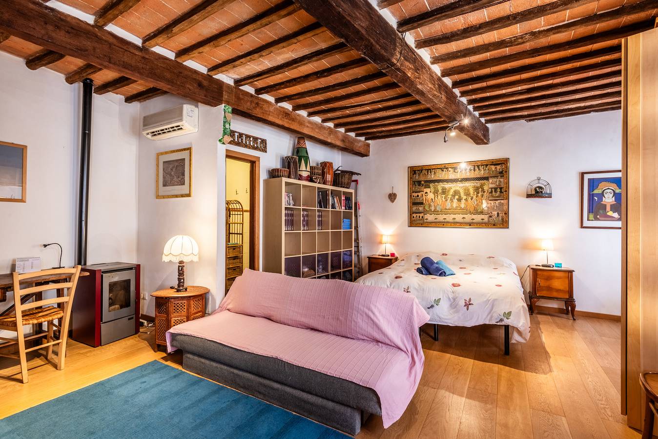 Ganze Wohnung, Ferienwohnung 'In The Medieval Village' mit Wi-Fi und Klimaanlage in Radicondoli, Siena Provinz
