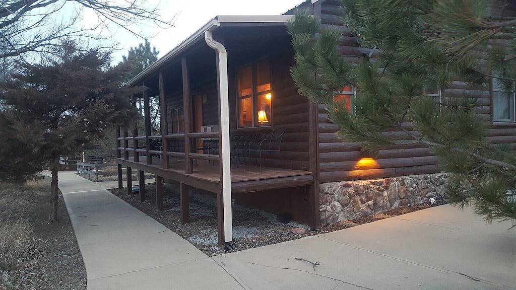 Log Cabin for 12 Guests in Nebraska, USA