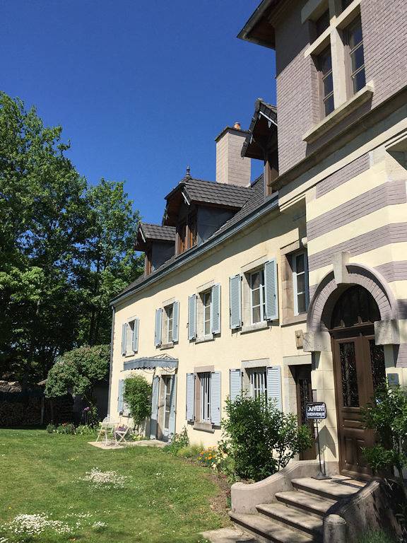 Chambre d’hôte pour 2 personnes, avec piscine ainsi que jacuzzi et jardin dans Haute-Saône - 3