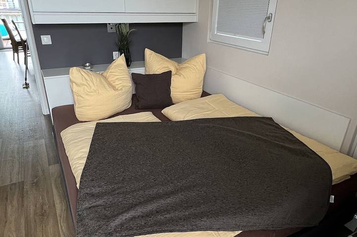 Hausboot für 6 Personen, mit Balkon in Sachsen - 2