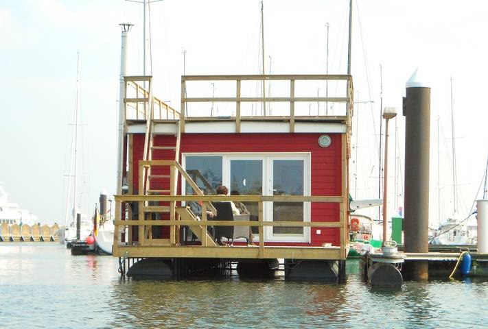 Hausboot für 4 Personen, mit Terrasse und Ausblick in der Mecklenburger Bucht - 2